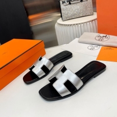 Hermes Slippers